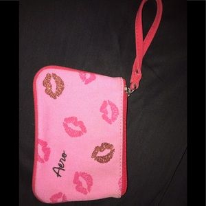 💓3/$15 lips kisses pink girly wristlet wallet y2k fashion